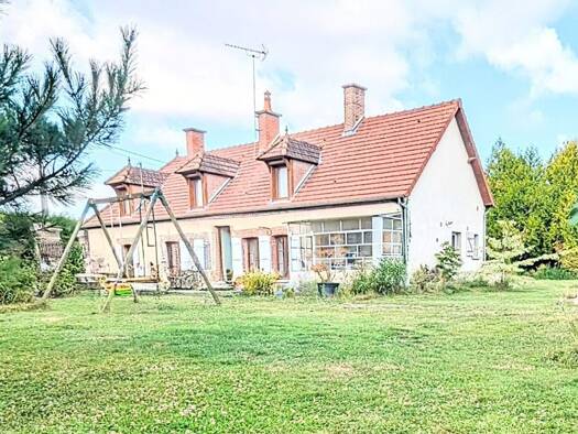 Maison à vendre 240 000 € 7 pièces 4 chambres 134 m² 5 419 m² de terrain Maizières-la-Grande-Paroisse 10510