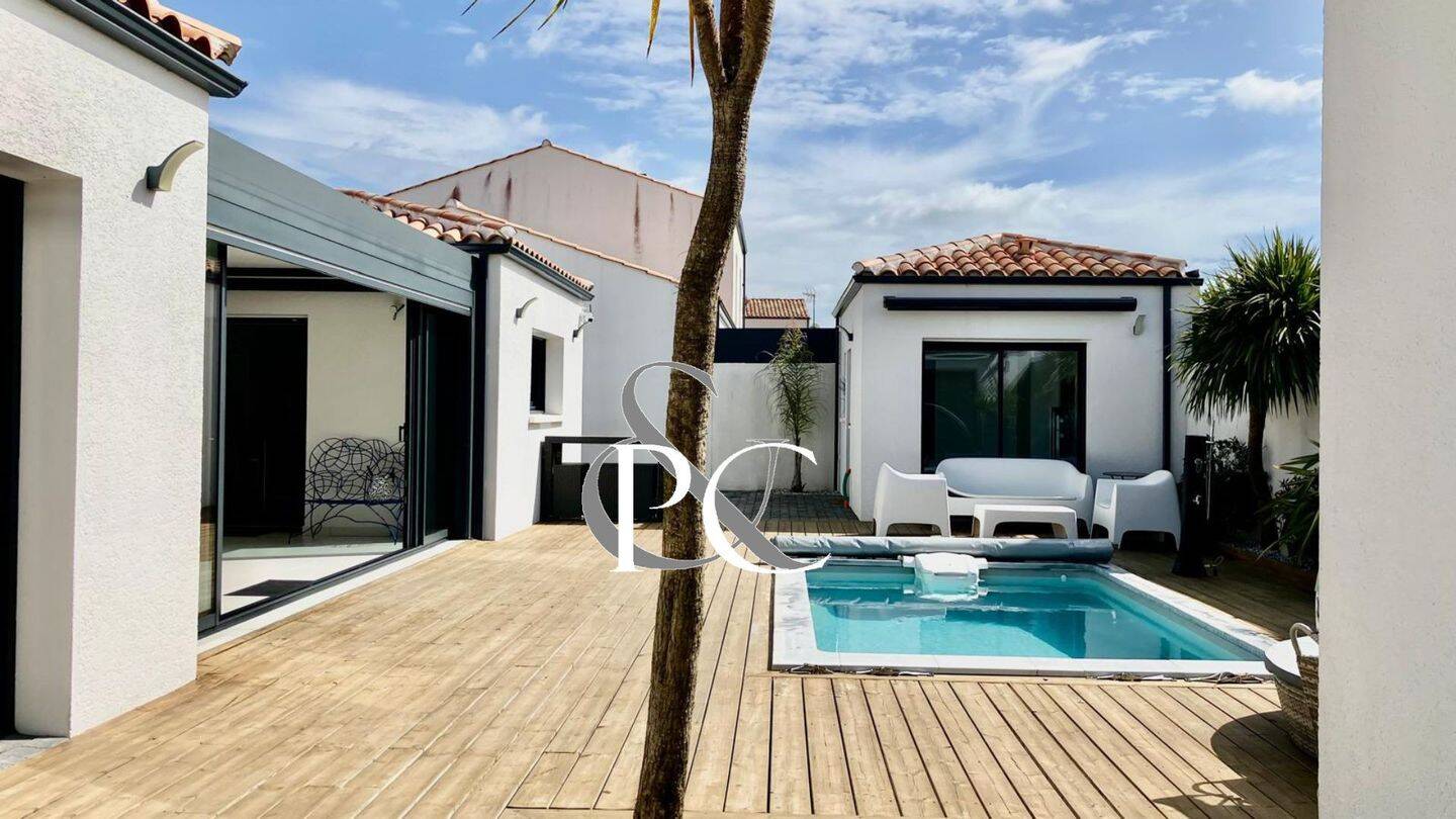 Maison 6 pièces 182 m² · à Talmont-Saint-Hilaire · 182 m² · 780 000 €