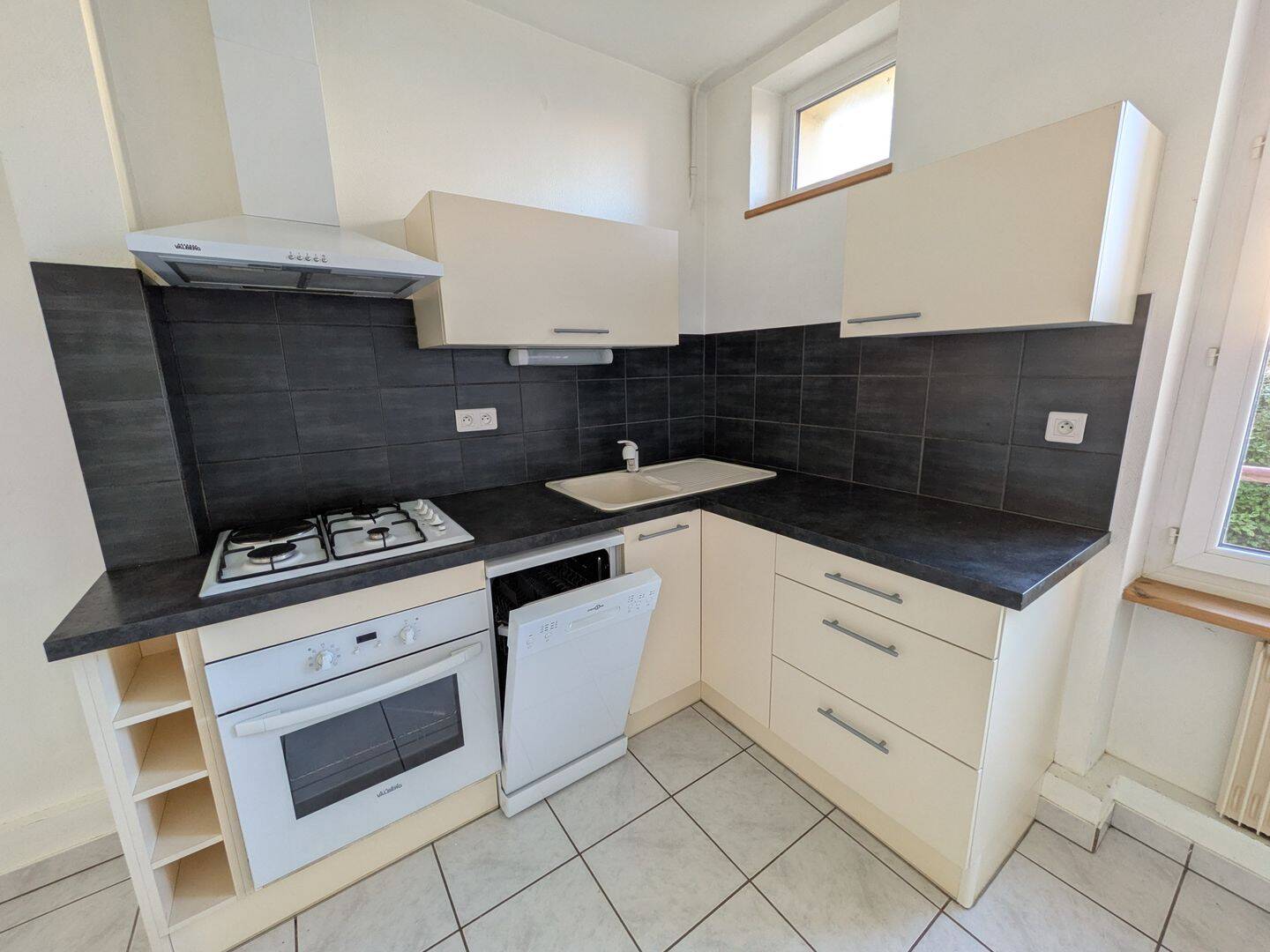Appartement 1 pièce 37 m² · à Chamalières · 37 m² · 535 €/mois