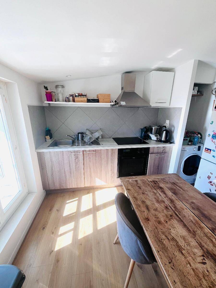 Appartement 21 pièces 57 m² · à Saint-Maximin-la-Sainte-Baume · 57 m² · 776 €