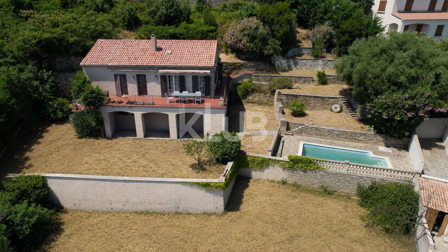 Maison 5 pièces 182 m² · à San-Martino-Di-Lota · 182 m² · 730 000 €