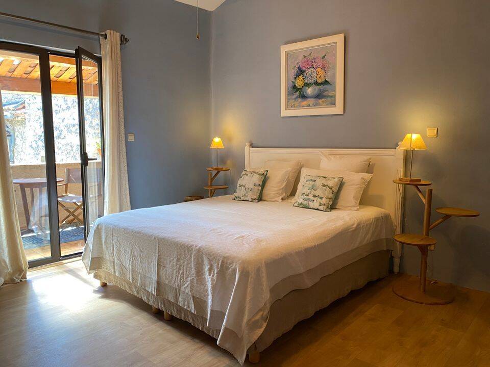 Appartement 1 pièce 22 m² · à La Roque-d'Anthéron · 22 m² · 450 €/mois