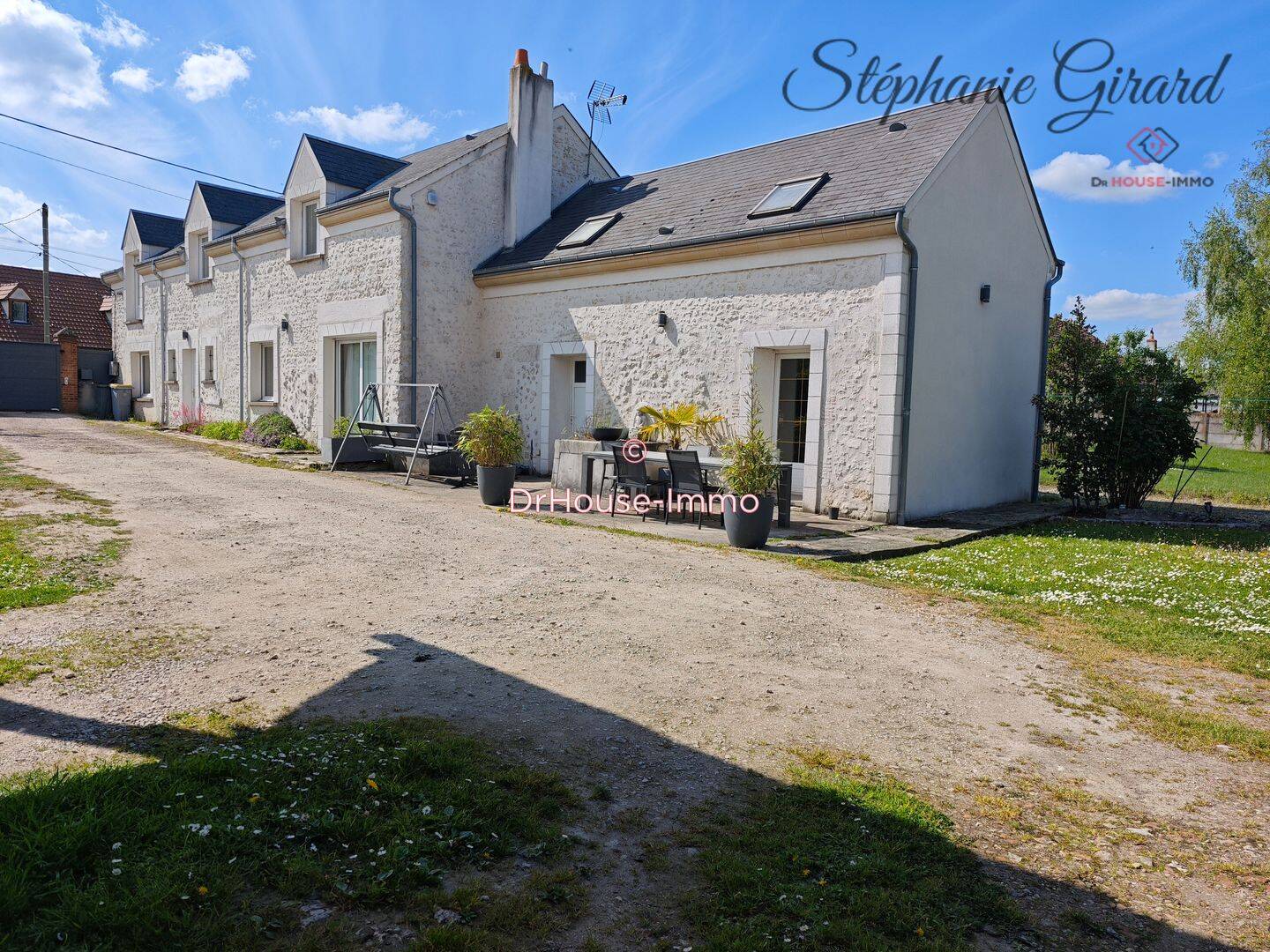 Maison 8 pièces 208 m² · à Gidy · 208 m² · 419 500 €