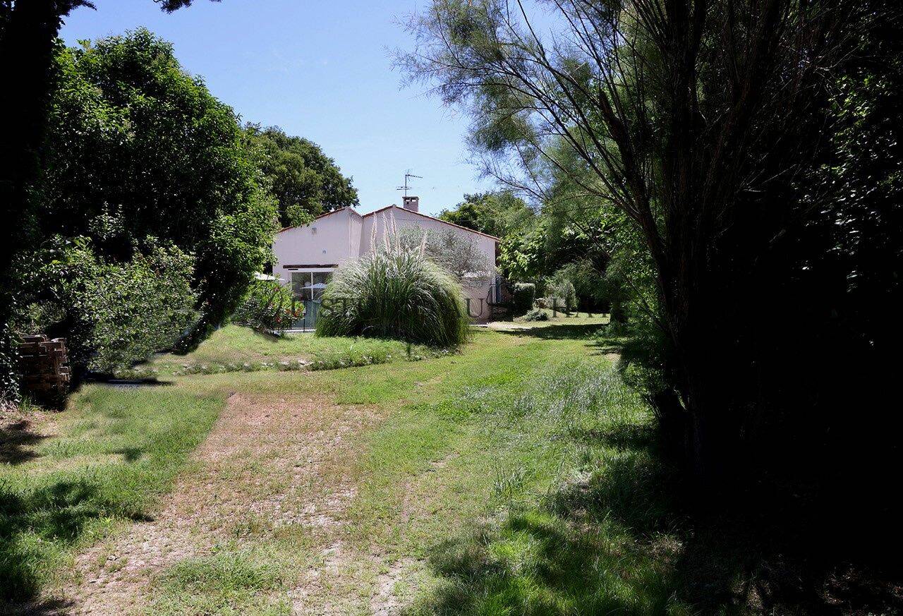 Maison 4 pièces 93 m² · à Ventabren · 93 m² · 628 000 €