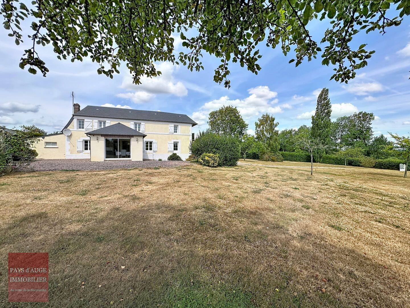 Maison 7 pièces 145 m² · à Saint-Pierre-en-Auge · 145 m² · 320 000 €