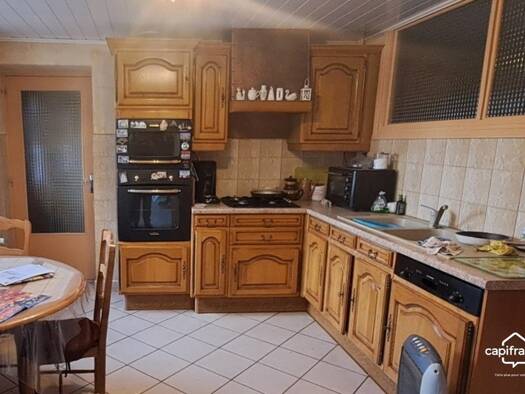 Maison à vendre 269 900 € 7 pièces 2 chambres 200 m² 2 676 m² de terrain Hergnies 59199