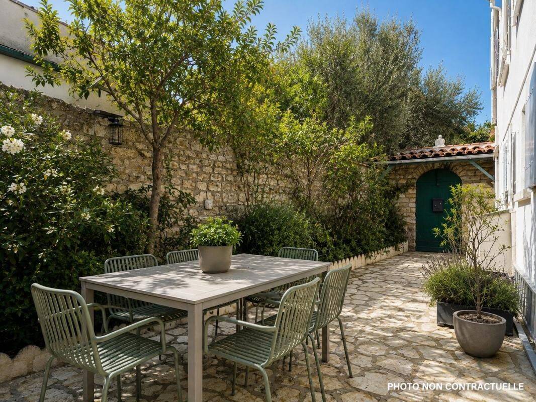 Maison 4 pièces 90 m² · à La Flotte · 90 m² · 477 000 €