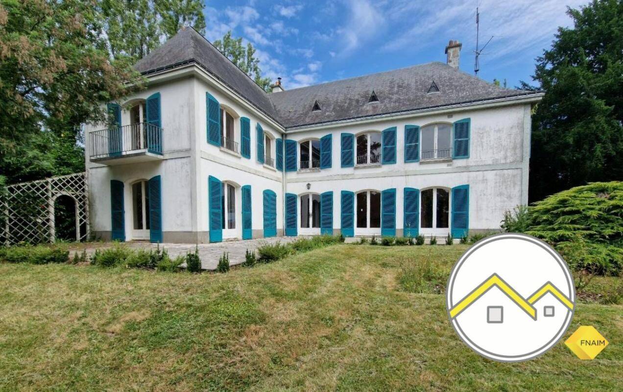 Maison 10 pièces 264 m² · à Châteaubriant · 264 m² · 378 000 €