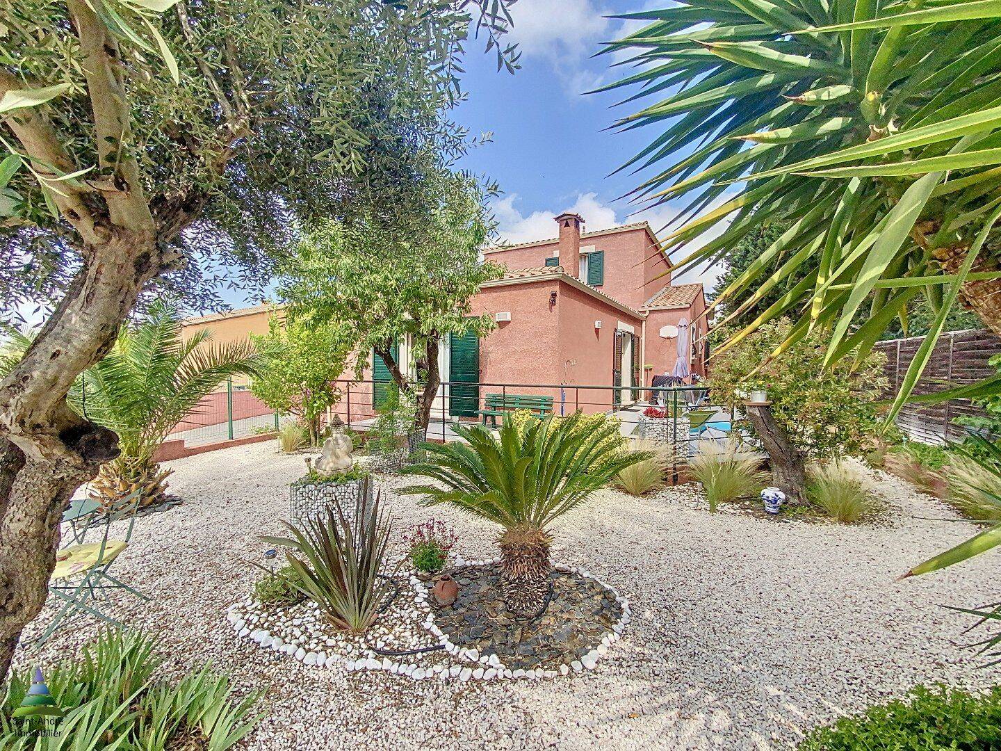 Maison 6 pièces 144 m² · à Castelnau-de-Guers · 144 m² · 430 000 €