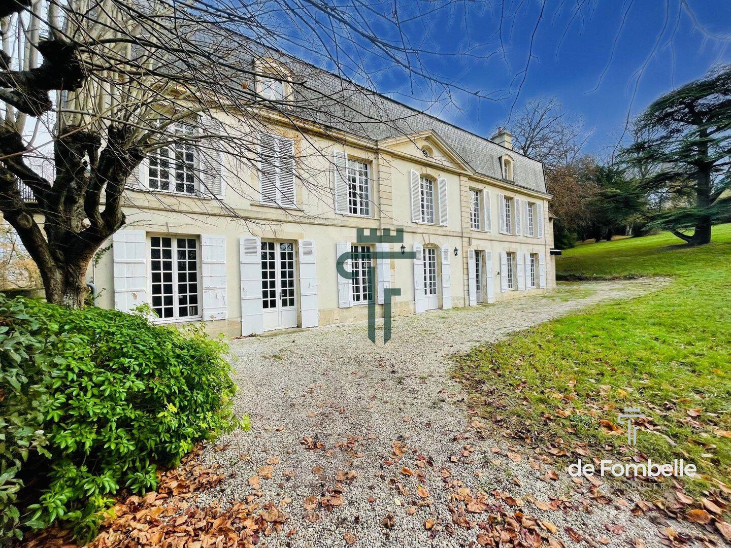 Maison 13 pièces 340 m² · à Ranville · 340 m² · 894 700 €