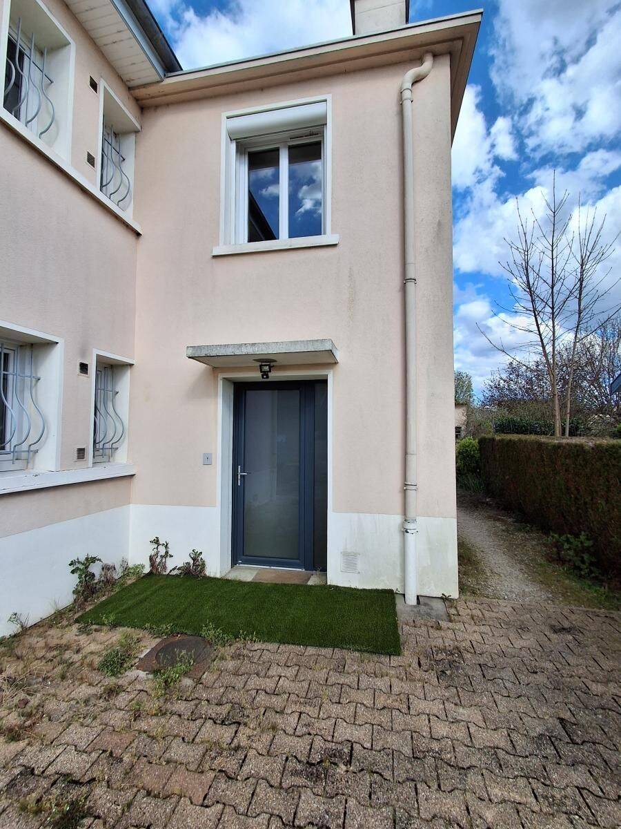 Appartement 1 pièce 20 m² · à Bourg-en-Bresse · 20 m² · 440 €