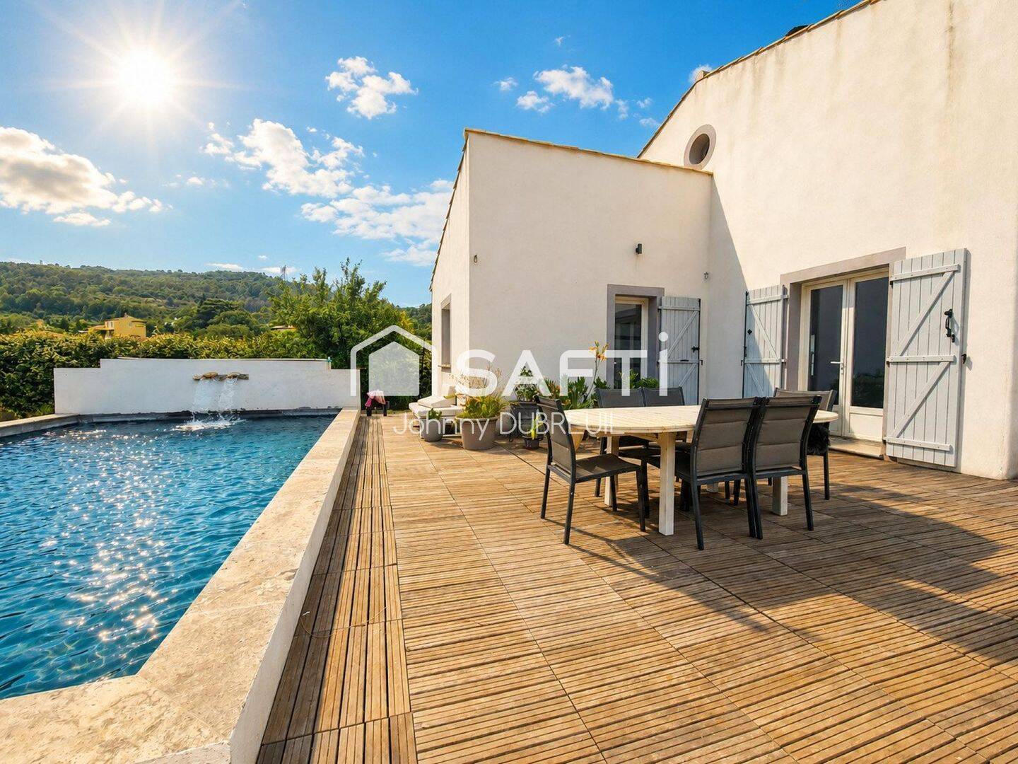 Maison 6 pièces 168 m² · à Besse-sur-Issole · 168 m² · 549 000 €