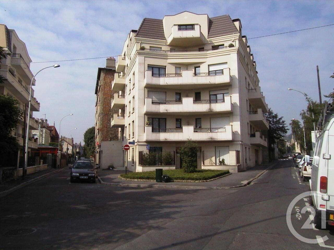 Appartement 1 pièce 21 m² · à Sannois · 20,6 m² · 676 €