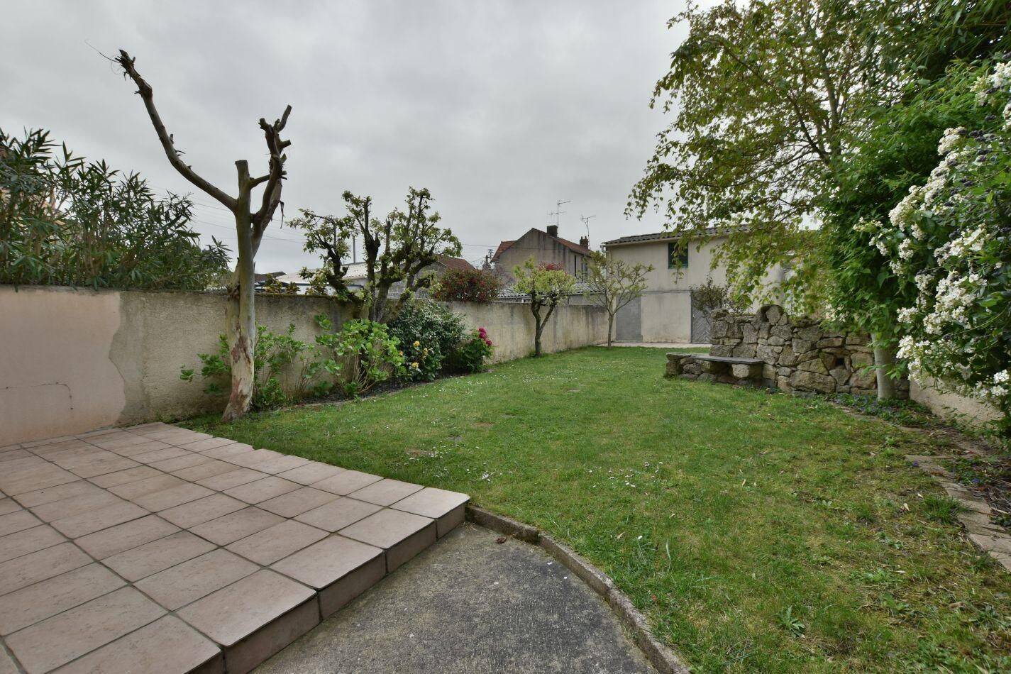 Maison 4 pièces 74 m² · à Cholet · 74 m² · 765 €