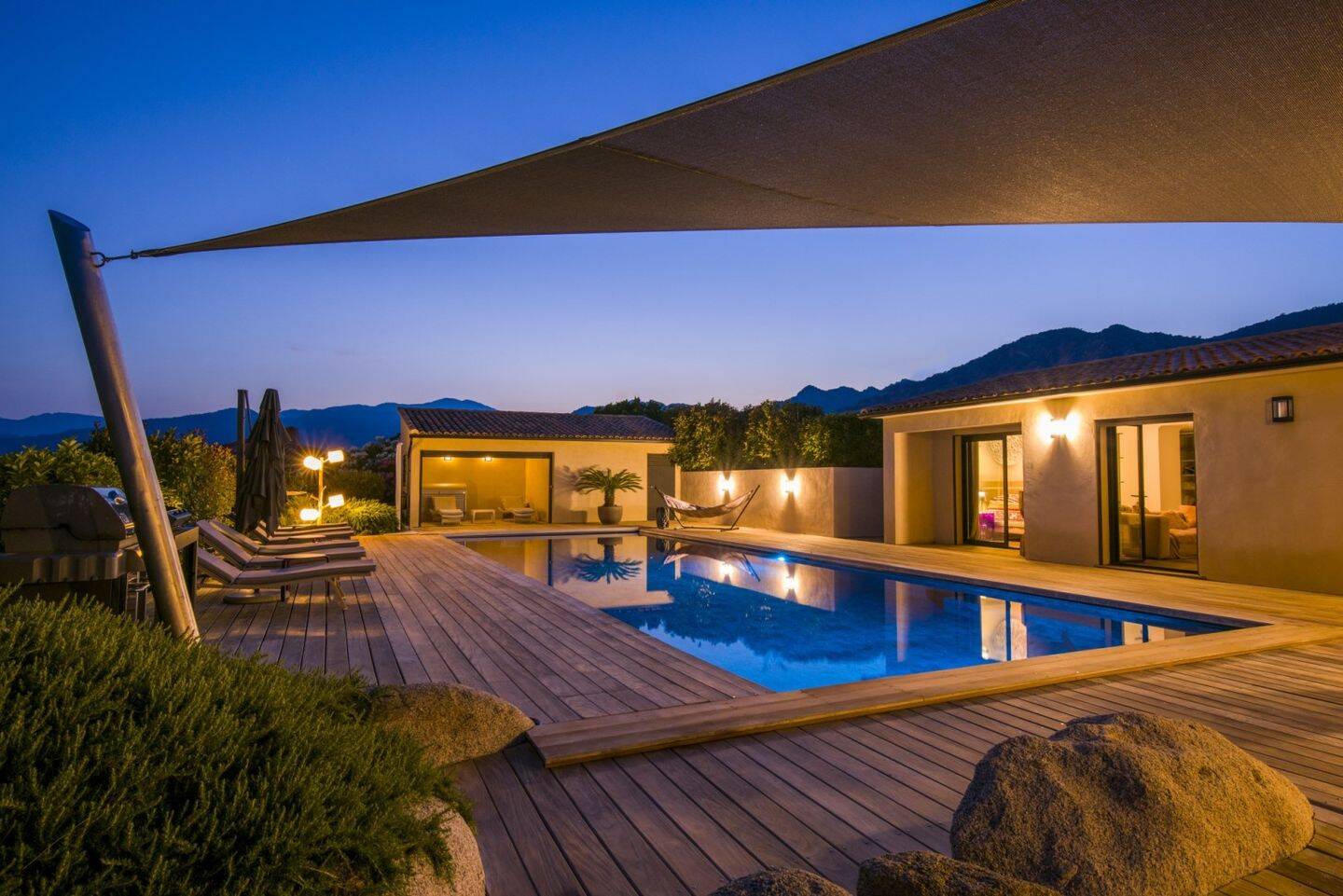 Maison 6 pièces 225 m² · à Zonza · 225,2 m² · 1 560 000 €