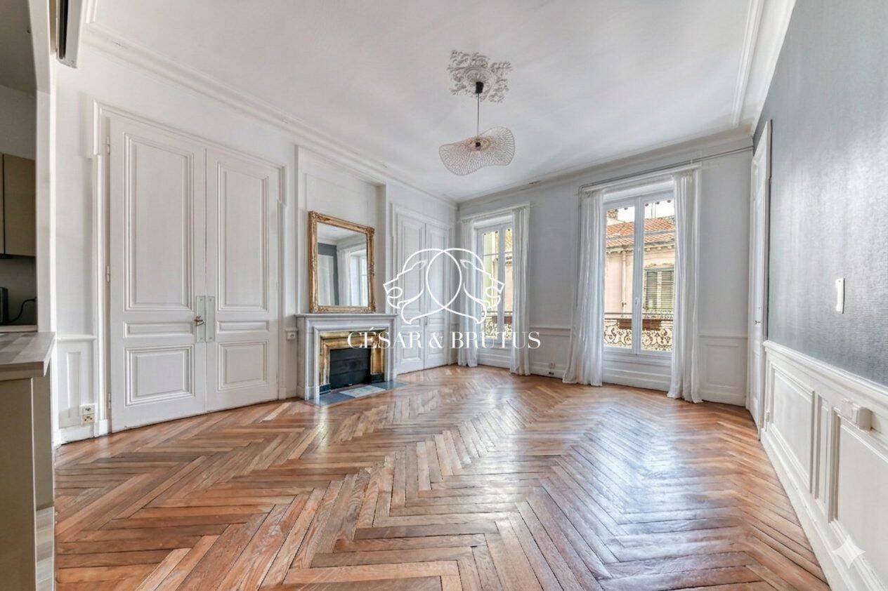 Appartement 4 pièces 120 m² · à Lyon 6ème Arrondissement · 120 m² · 699 000 €