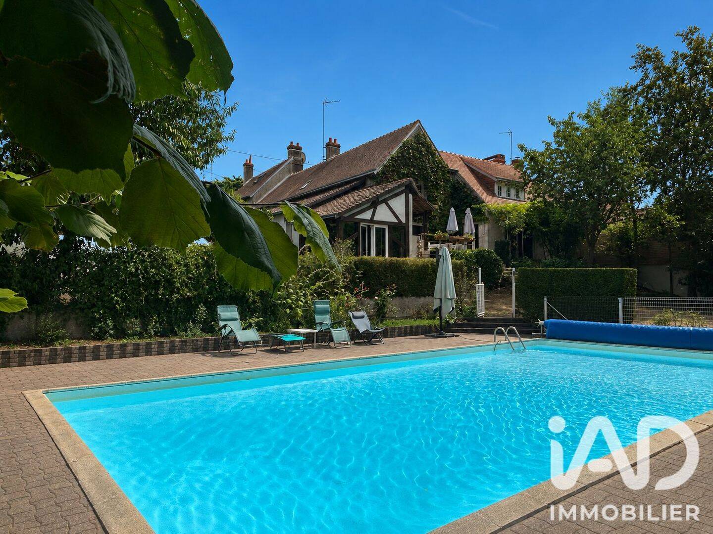 Maison 6 pièces 237 m² · à Tavers · 237 m² · 389 000 €