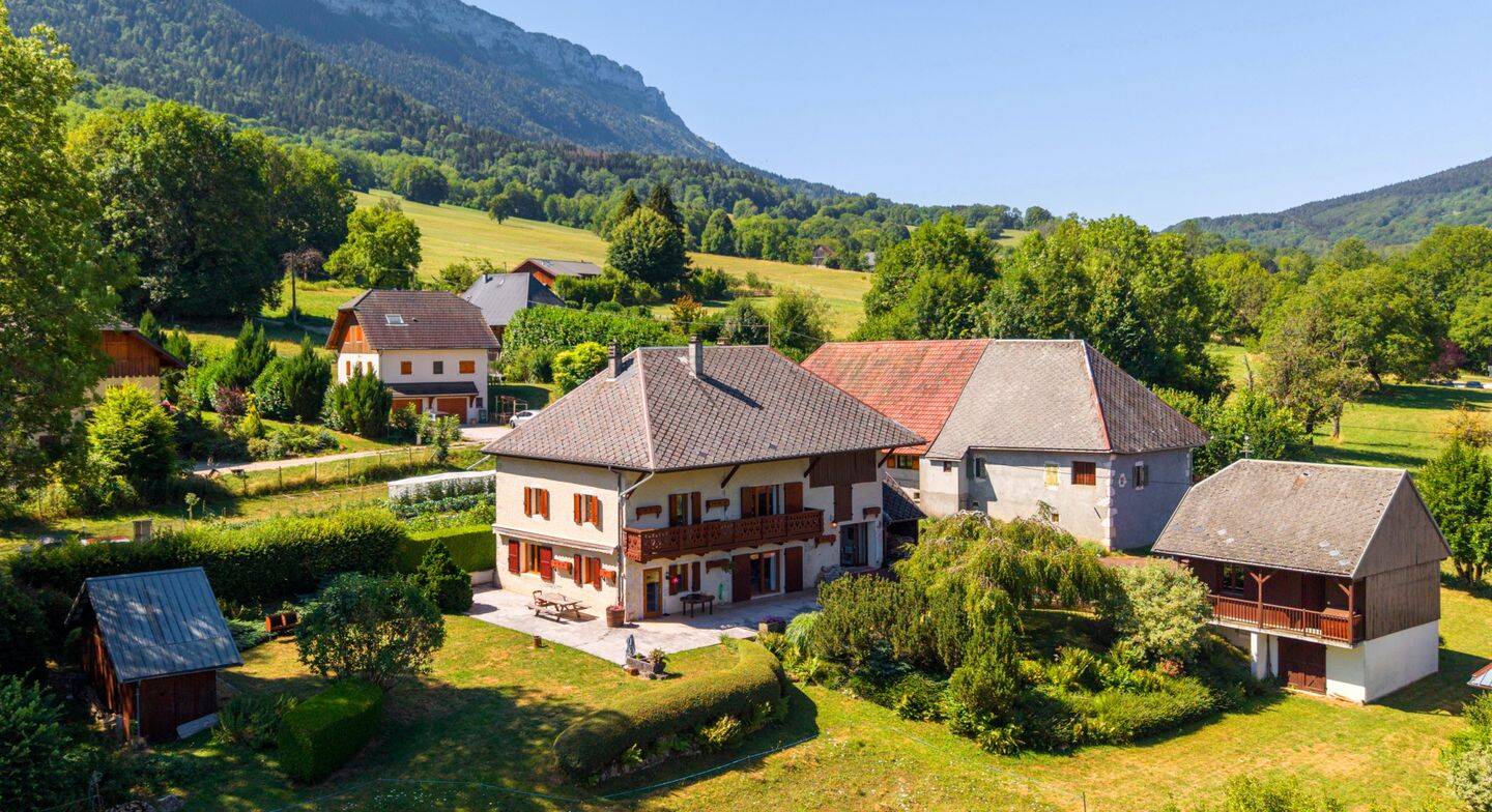 Maison 9 pièces 336 m² · à Le Noyer · 336,2 m² · 759 000 €