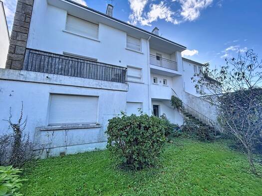 Maison à vendre 577 500 € 12 pièces 5 chambres 258 m² 392 m² de terrain Vannes 56000