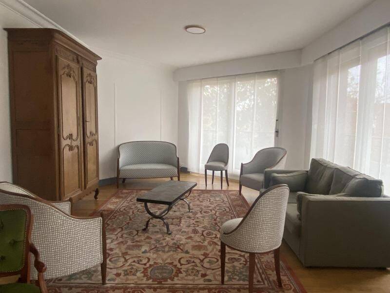 5 pièces 136 m² · à Valenciennes · 136 m² · 1 300 €/mois