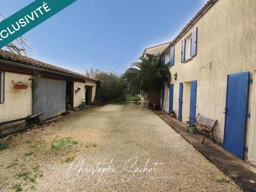 Maison à vendre 187 000 € 5 pièces 3 chambres 112 m² Villeneuve-la-Comtesse 17330