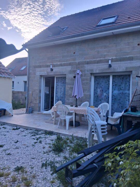 Maison 5 pièces 80 m² · à Le Val-Saint-Germain · 80 m² · 1 200 €/mois