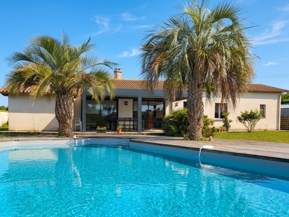 Maison 7 pièces 180 m² · à Martillac · 180 m² · 565 000 €