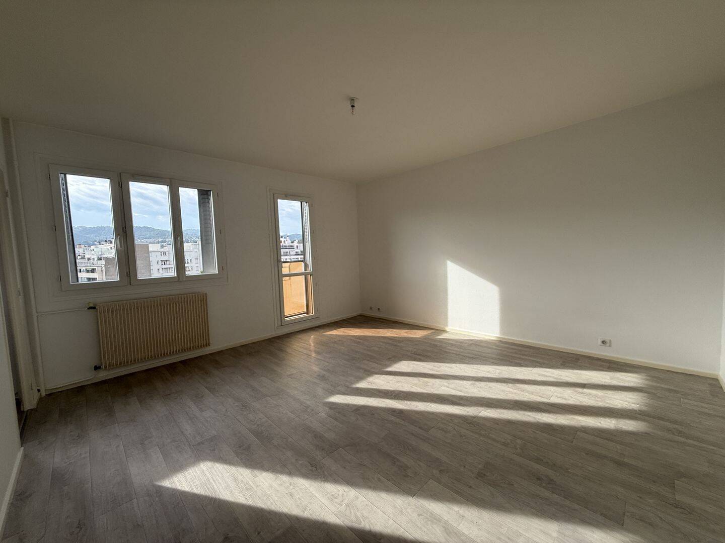 Appartement 1 pièce 36 m² · à Clermont-Ferrand · 35,8 m² · 530 €/mois