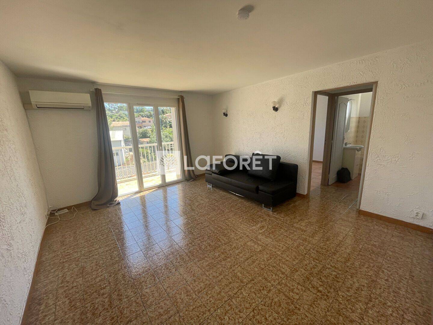 Appartement 2 pièces 50 m² · à Saint-Raphaël · 50 m² · 770 €/mois