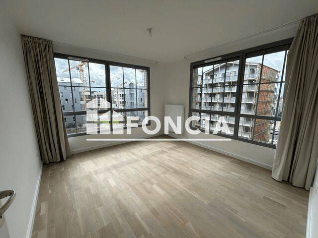 Appartement 4 pièces 84 m² · à Bordeaux · 83,8 m² · 1 199 €/mois