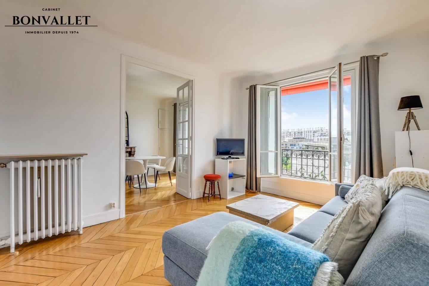 Appartement 3 pièces 64 m² · à Paris 15ème Arrondissement · 63,5 m² · 670 000 €