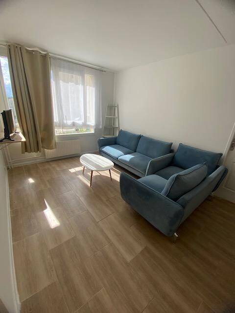 Appartement 3 pièces 57 m² · à Villeparisis · 57 m² · 1 200 €