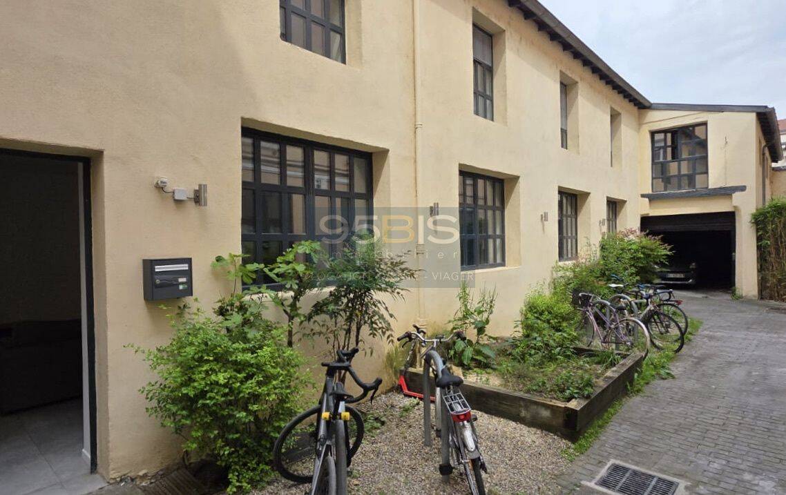 Appartement 3 pièces 77 m² · à Lyon 3ème Arrondissement · 77 m² · 330 000 €