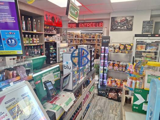 Boutique à vendre Fonds de commerce 200 000 € 130 m² de surface de vente Brézins 38590