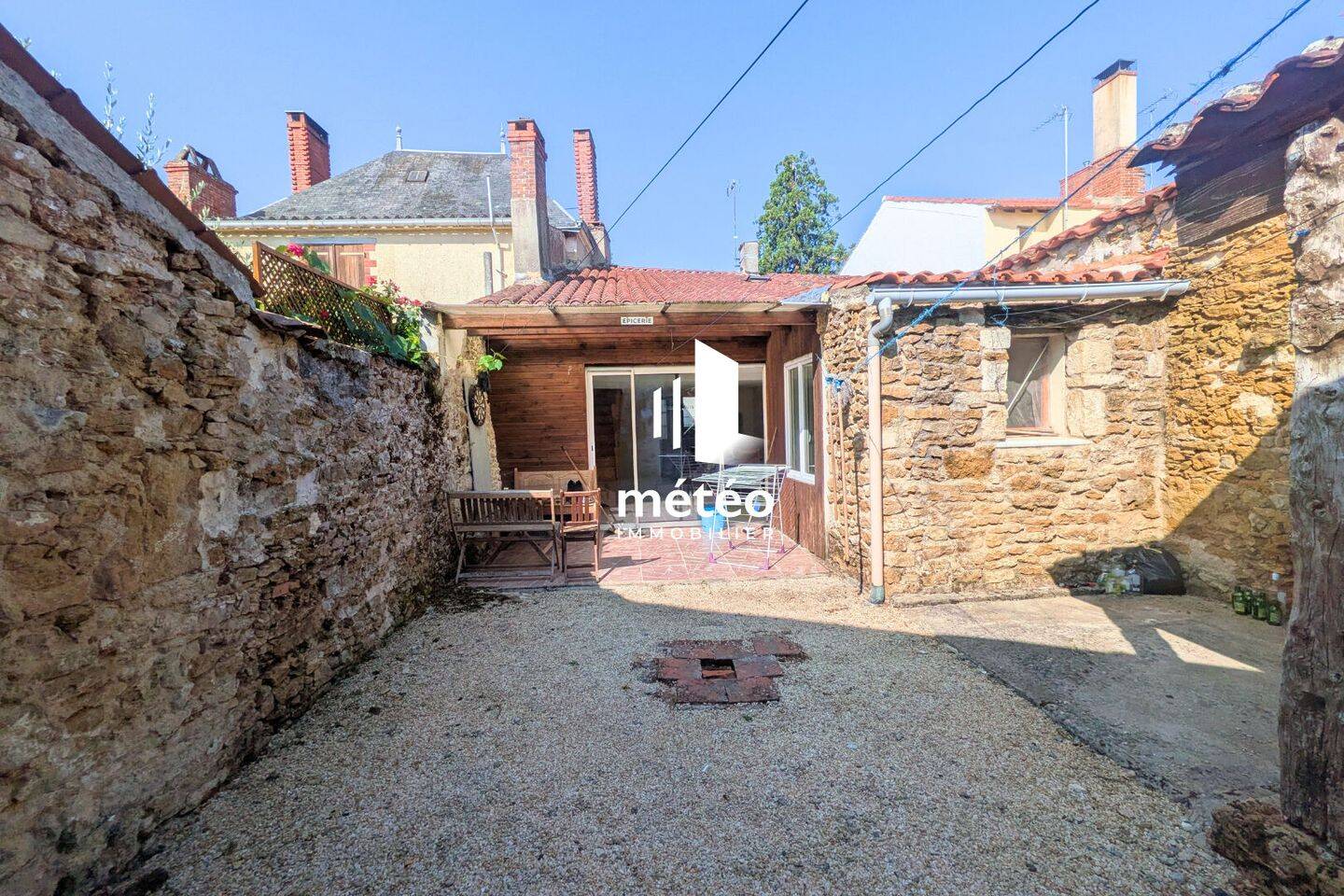 Maison 5 pièces 116 m² · à Moutiers-sur-le-Lay · 115,8 m² · 138 850 €