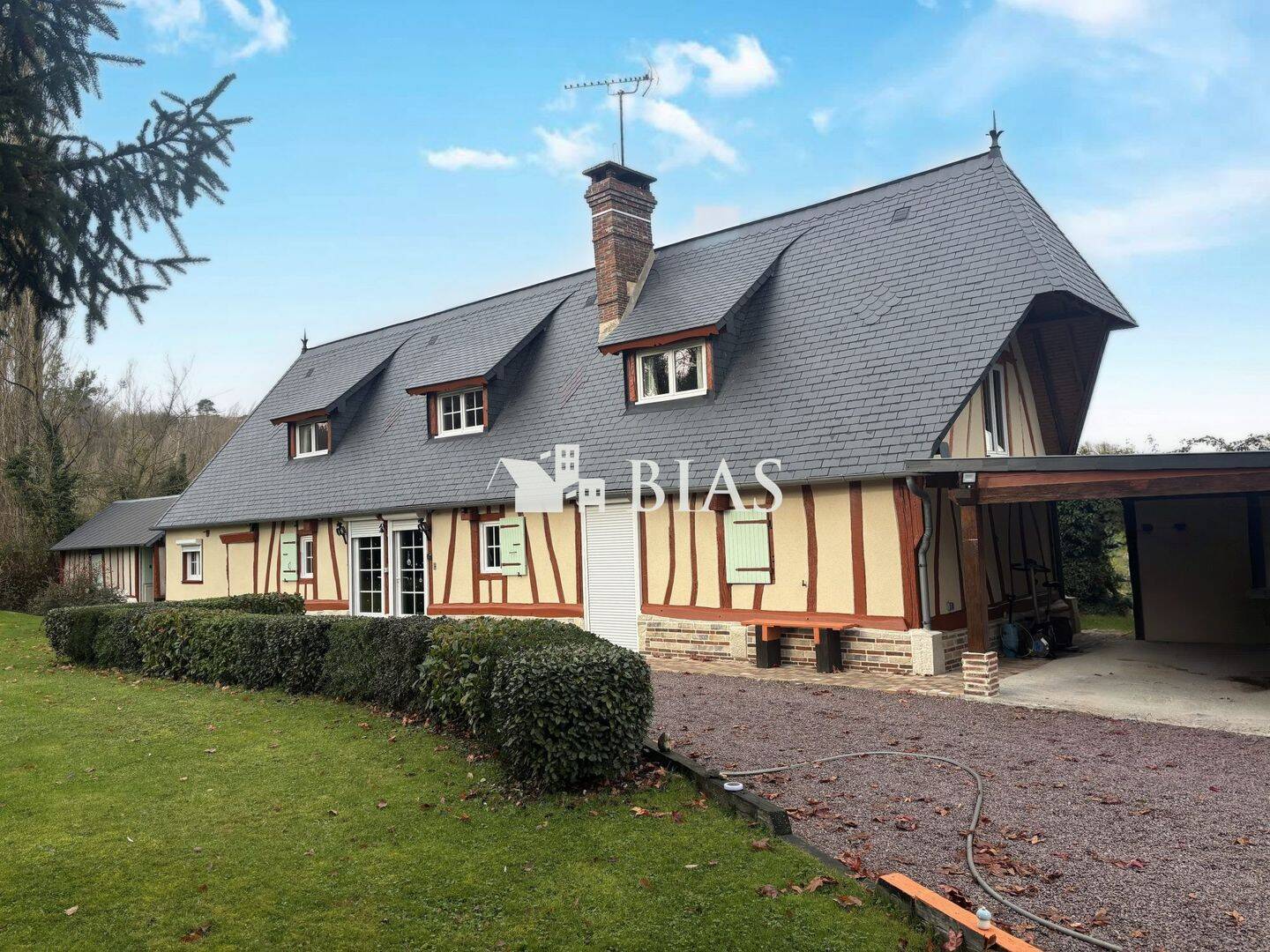 Maison 5 pièces 100 m² · à Beaumont-le-Roger · 100,1 m² · 279 500 €