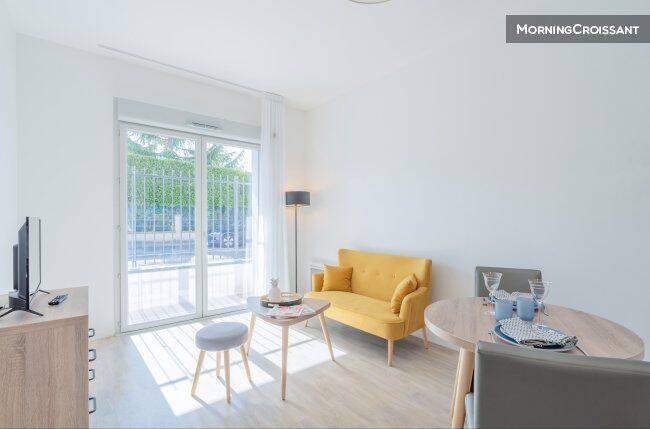 Appartement 1 pièce 40 m² · à Bailly-Romainvilliers · 40 m² · 1 800 €