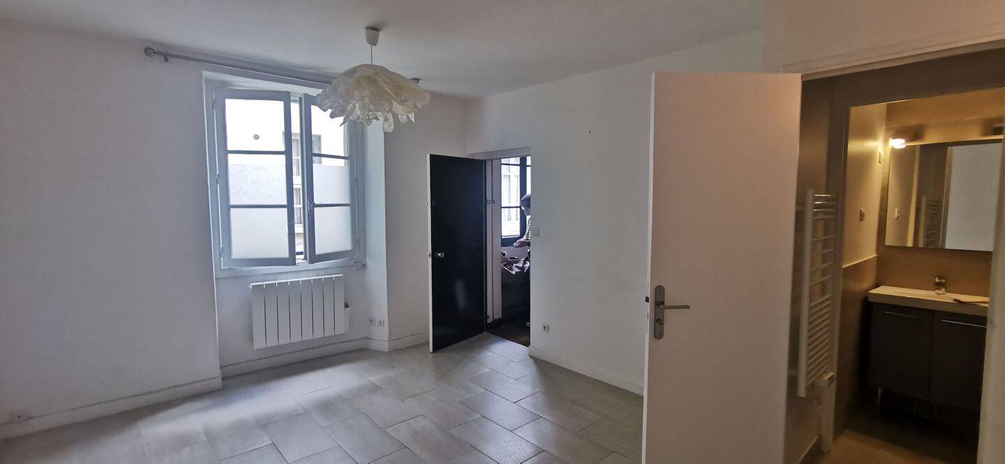 Appartement 1 pièce 20 m² · à Versailles · 20,4 m² · 694 €/mois