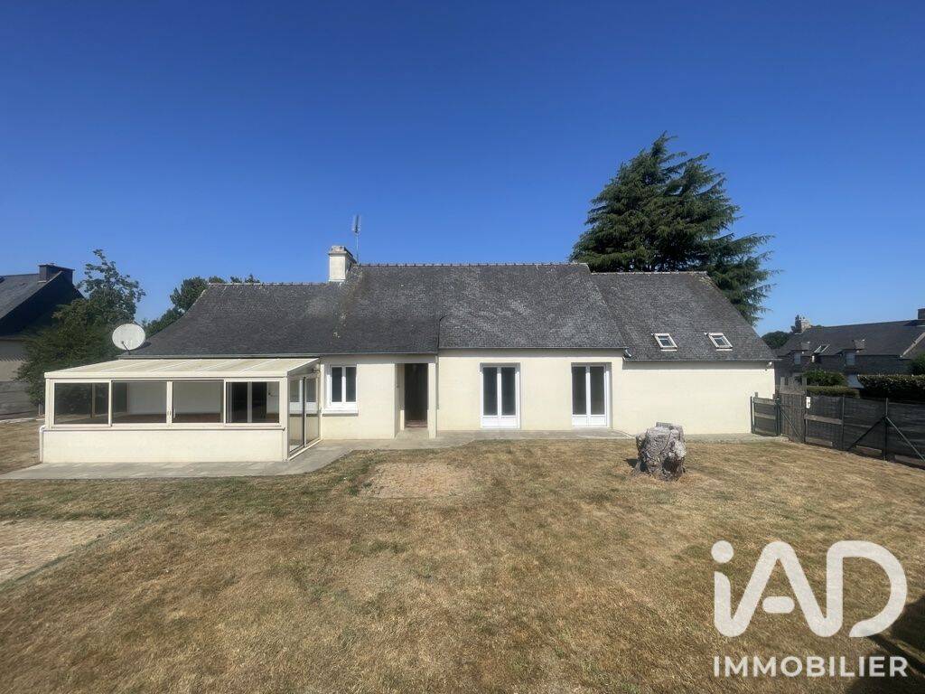 Maison 5 pièces 115 m² · à Saint-Glen · 115 m² · 175 300 €