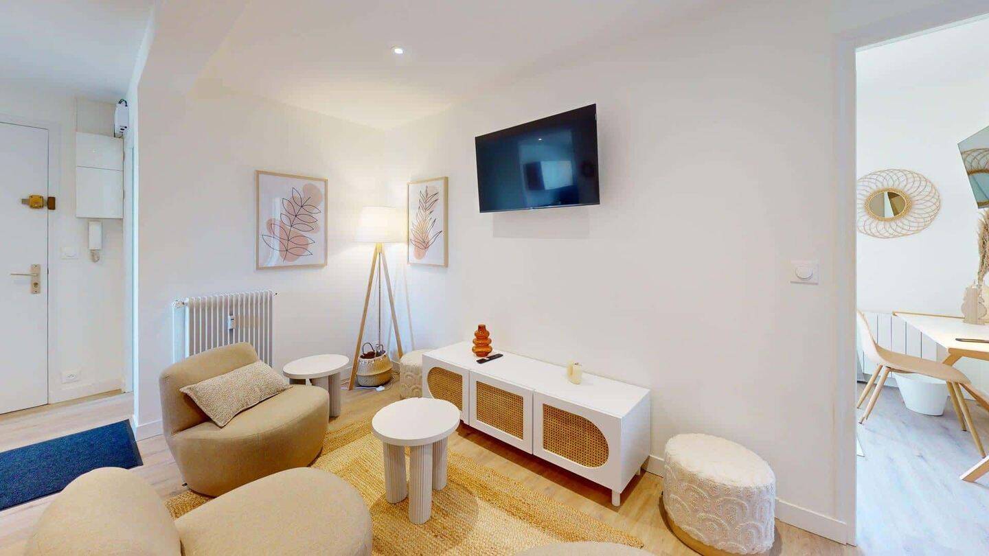 Room in Carré de Saxe, Rennes for 84 m² with 5 bedrooms - Coloca — 10
