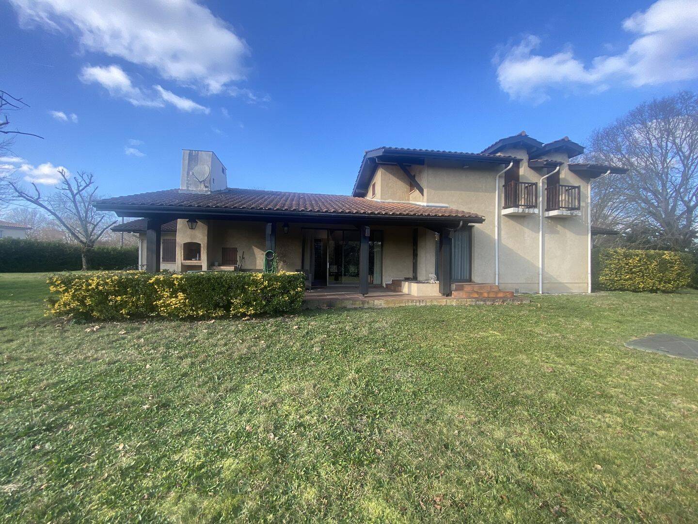 Maison 7 pièces 200 m² · à Pessac · 200 m² · 785 000 €