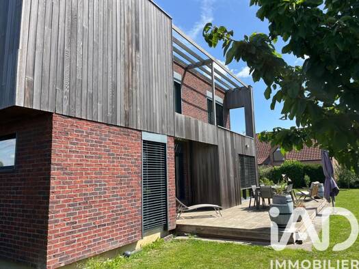 Maison à vendre 462 500 € 5 pièces 4 chambres 142 m² 770 m² de terrain Camphin-en-Carembault 59133