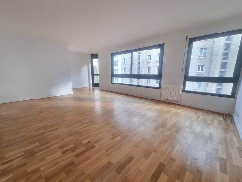 Appartement 4 pièces 110 m² · à Paris 15ème Arrondissement · 110,2 m² · 3 561 €/mois