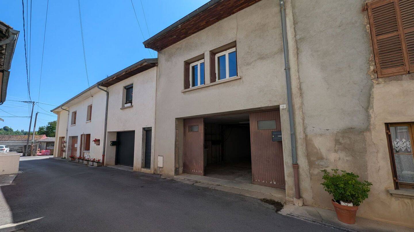 Maison 3 pièces 59 m² · à Cousance · 59 m² · 82 000 €