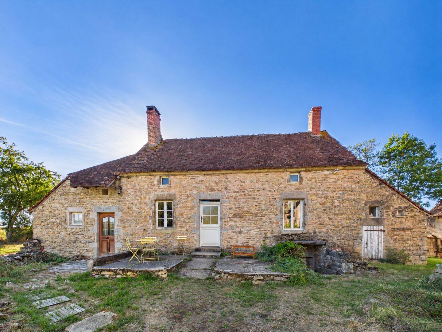 Maison 4 pièces 124 m² · à Billy-Chevannes · 123,7 m² · 99 000 €