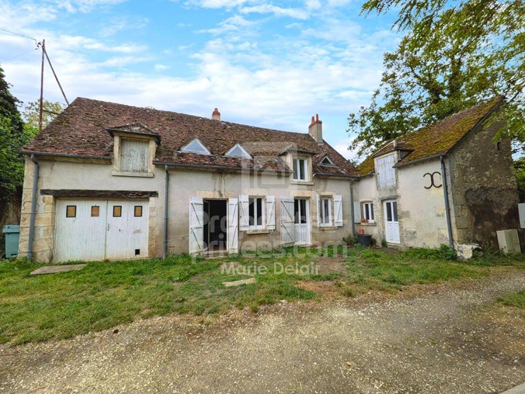 Maison 5 pièces 114 m² · à Mesves-sur-Loire · 114 m² · 97 000 €