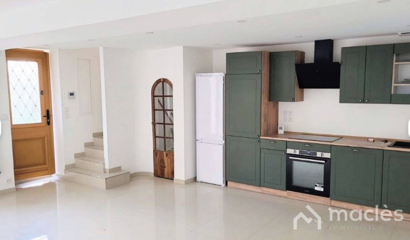 Maison 7 pièces 115 m² · à Iverny · 115 m² · 358 000 €