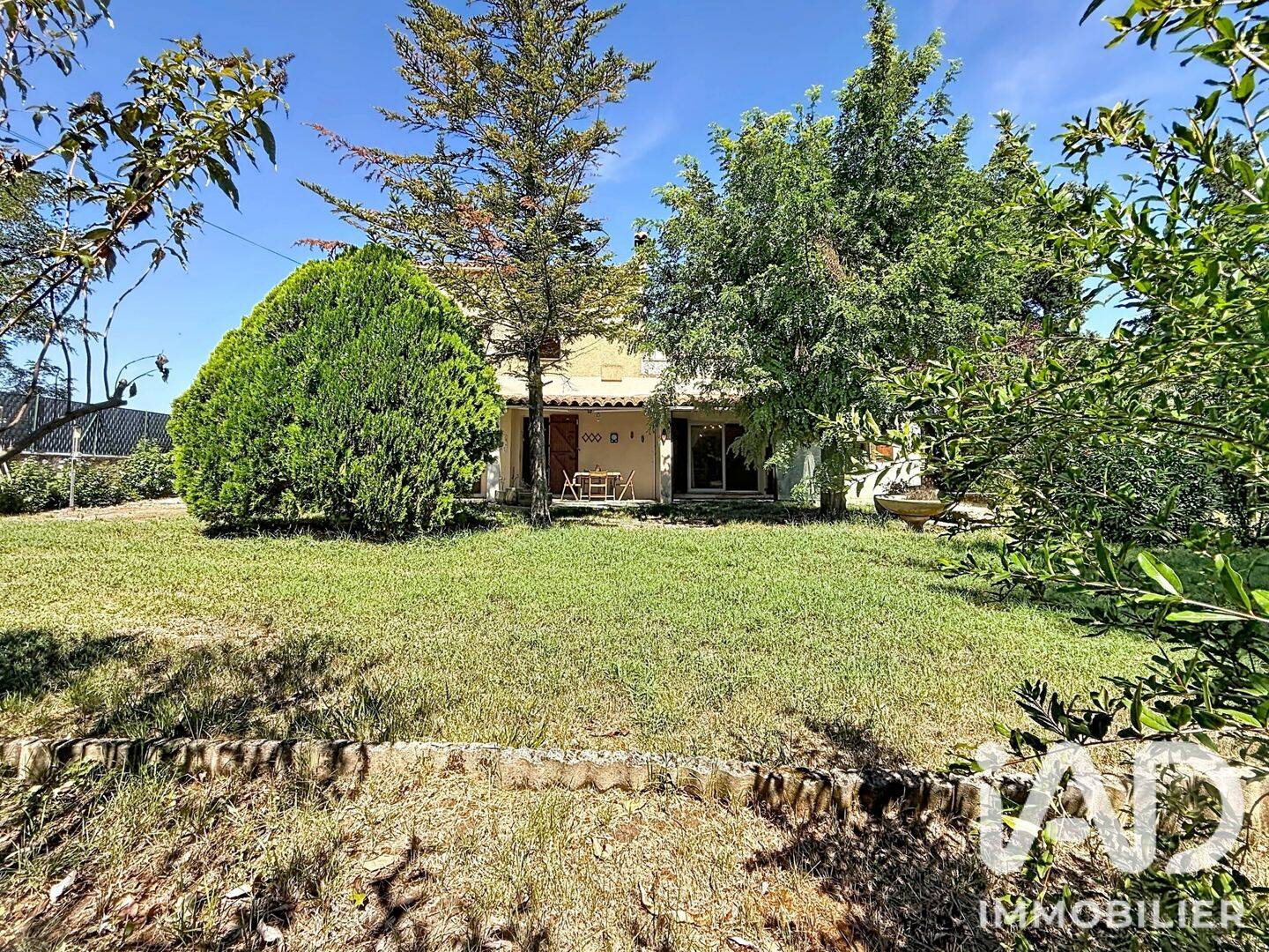 Maison 9 pièces 140 m² · à Caderousse · 140 m² · 349 900 €
