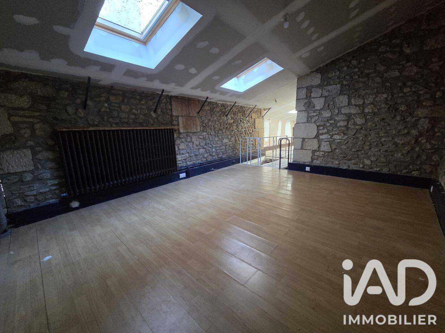 Appartement 4 pièces 115 m² · à Crépy-en-Valois · 114,8 m² · 120 000 €