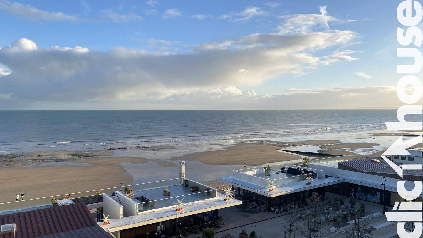Appartement 2 pièces 42 m² · à Luc-sur-Mer · 41,7 m² · 690 €